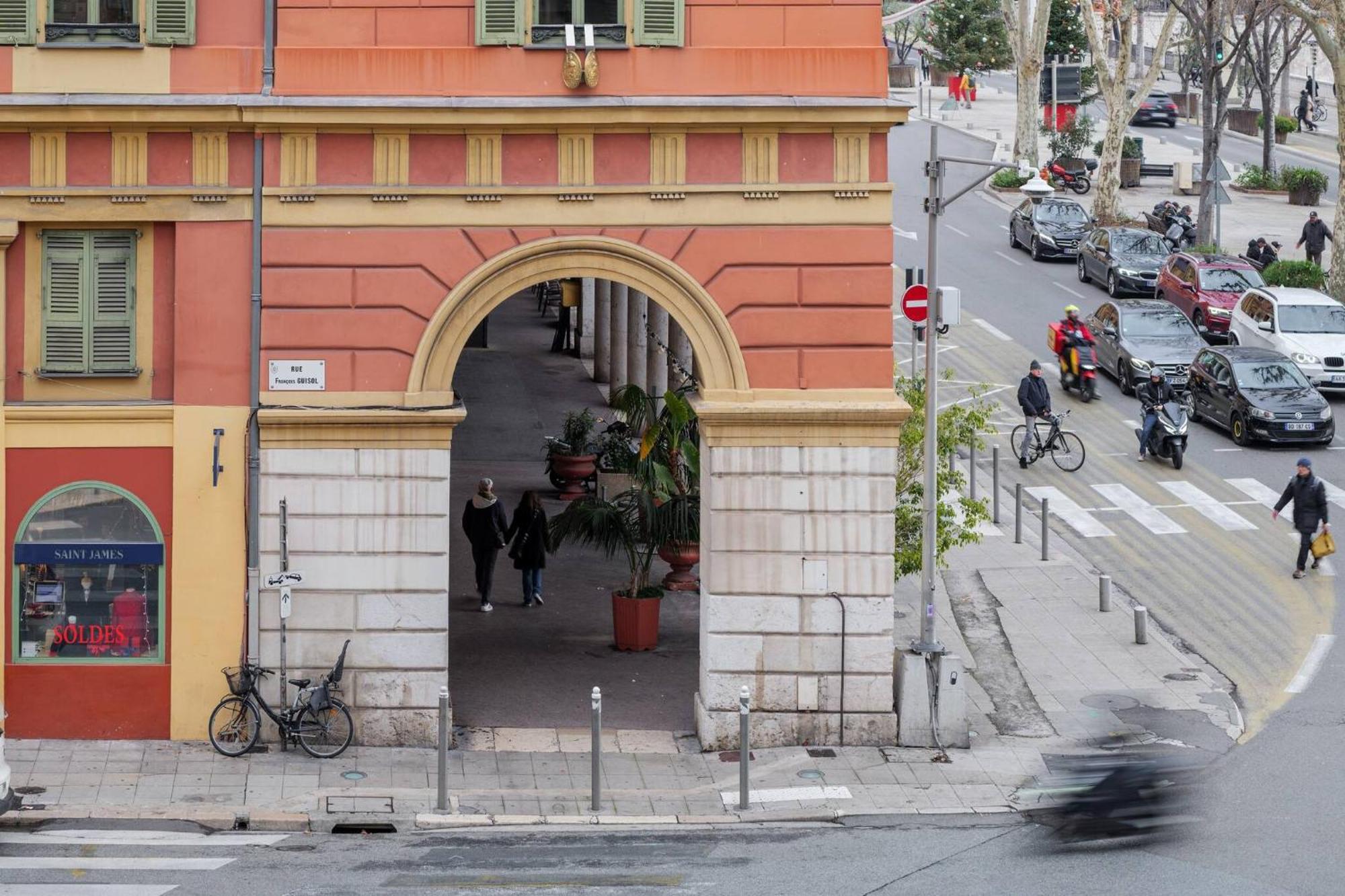 Joli 2 Pieces Au Port De Nice Dış mekan fotoğraf